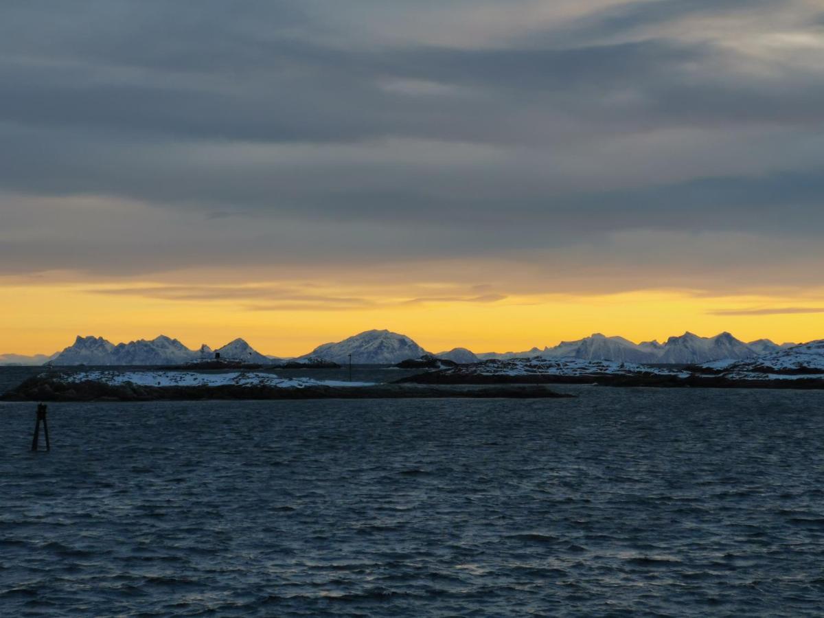 Modern In * Henningsvaer